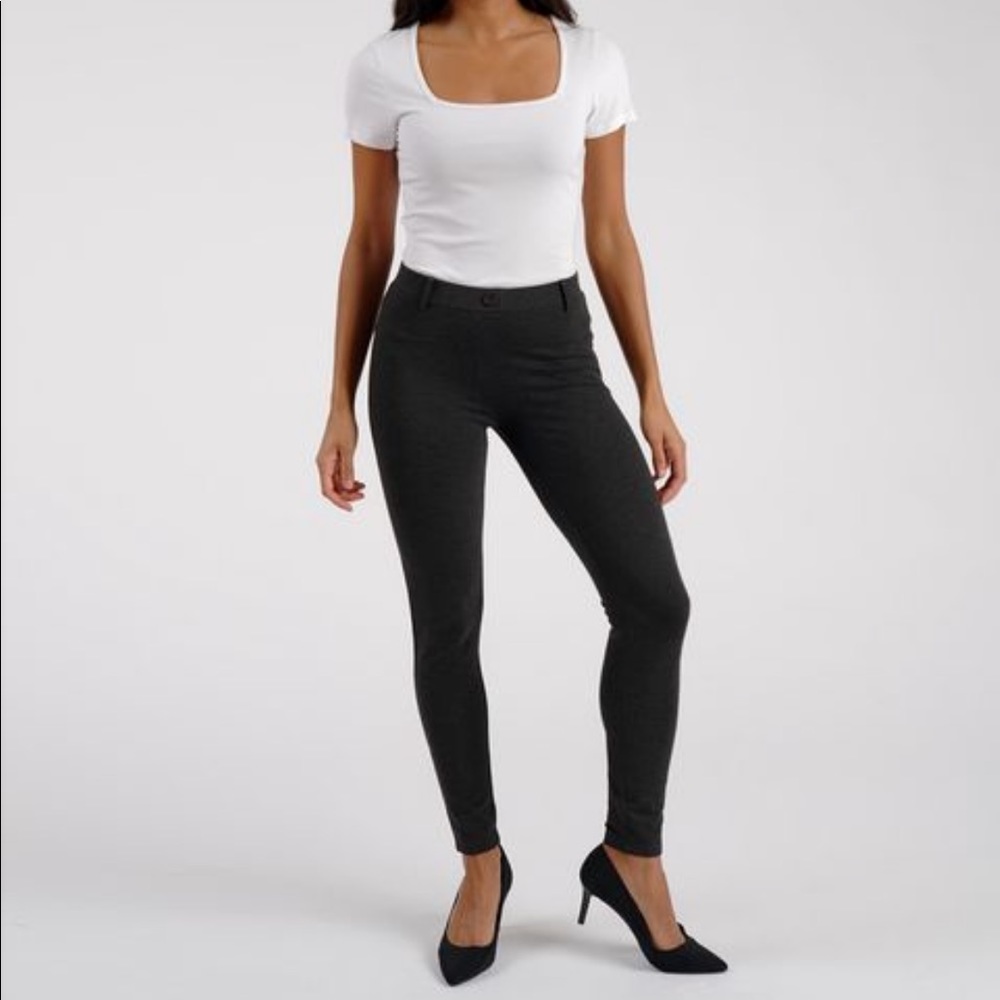 Skinny-Leg Classic Dress Pant Yoga Pants - Chrcoal